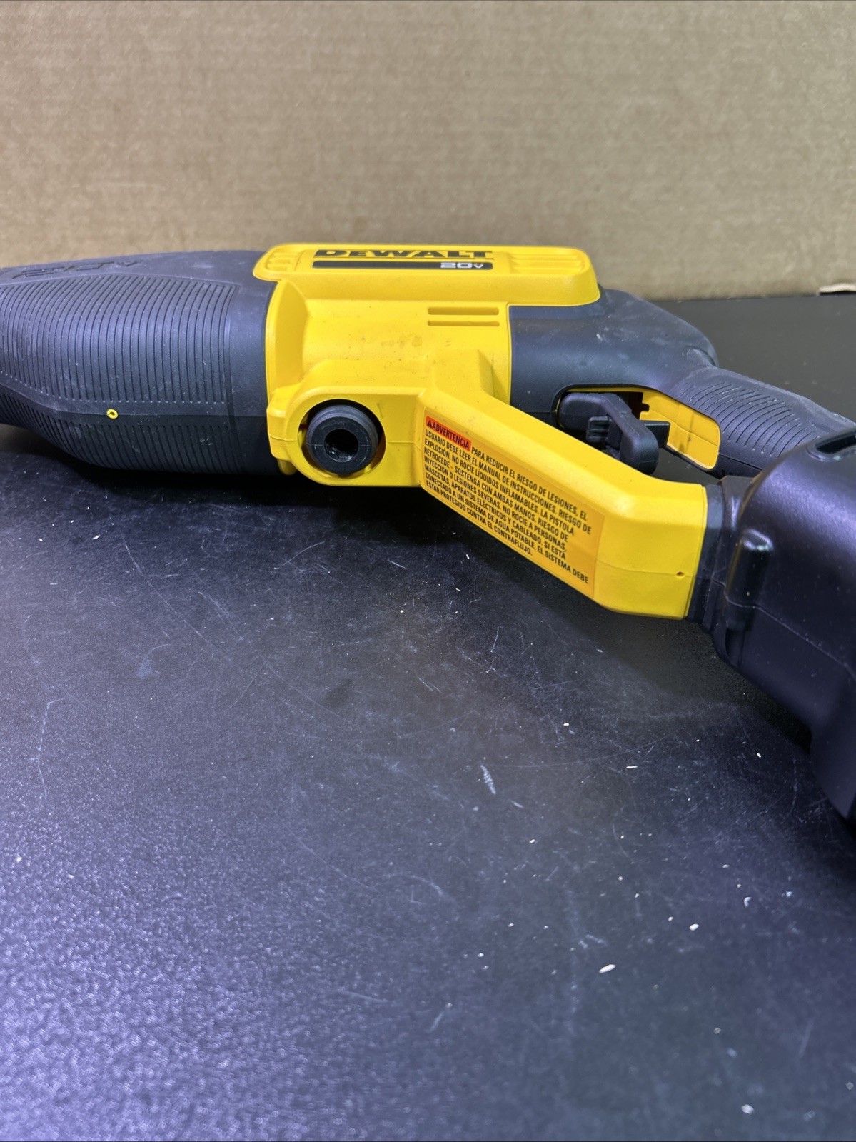DEWALT 20V MAX 550 PSI Cold Water Pressure Washer (Tool only) (DCPW550) W2