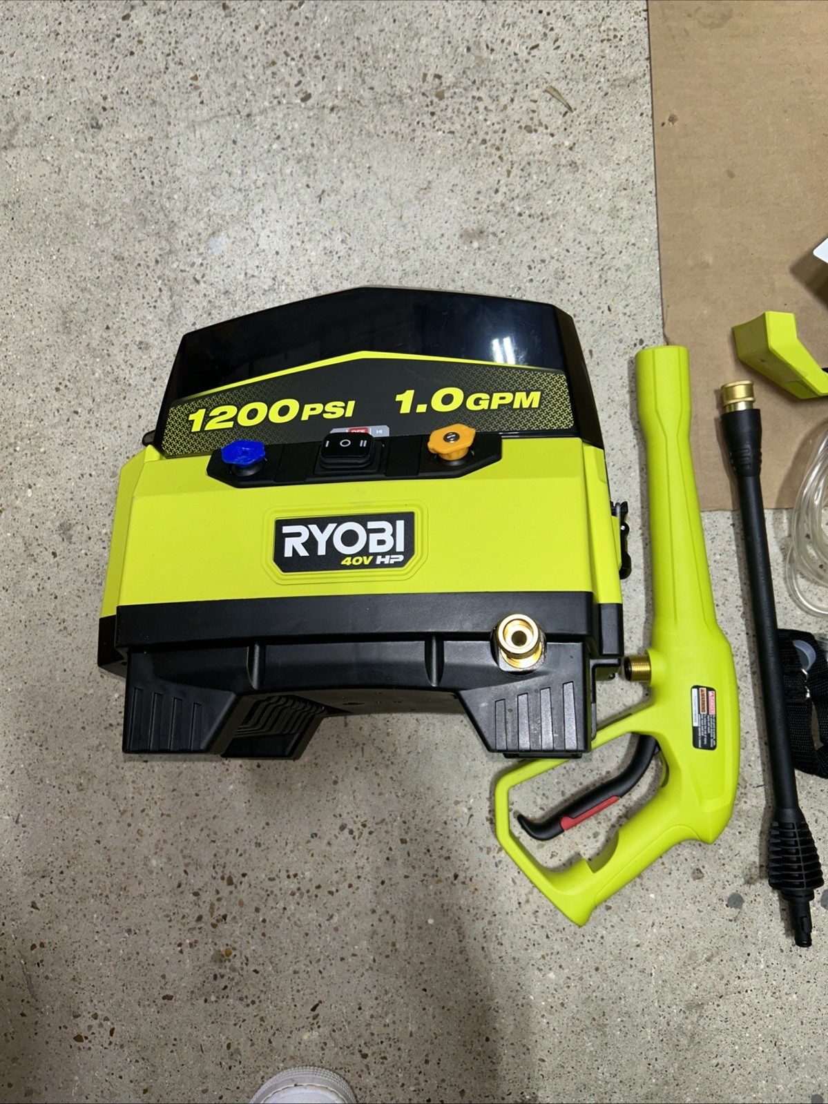 RYOBI 40V HP Brushless 1200 PSI 1.0 GPM Cordless Pressure Washer W81