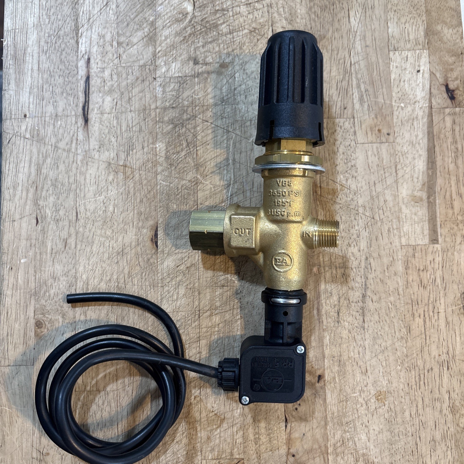 PA VB8 Unloader Valve With Pressure Switch 3650 PSI 8.0 GPM. 9.802-362.0