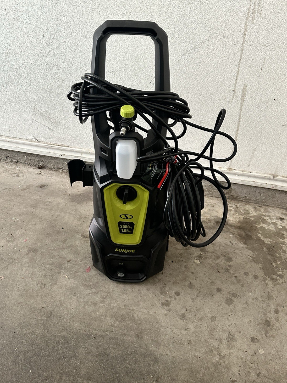 SunJoe ElectricPressureWasher w/ FoamCannon SPX-2680 New Open Box w/out nozzles