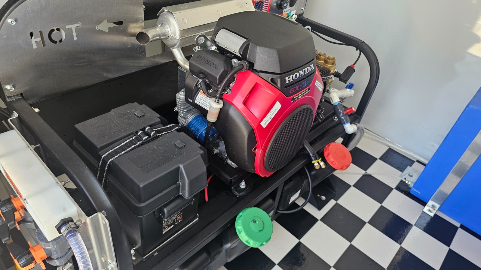 ENCLOSED HOT WATER PRESSURE WASH/SOFT WASH TRAILER W/ SPOT FREE