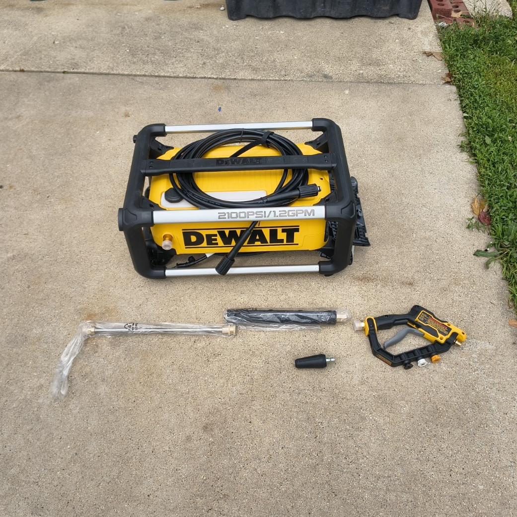 DEWALT DWPW2100 2100 PSI 1.2 GPM Corded Electric Pressure Washer w/ Wand