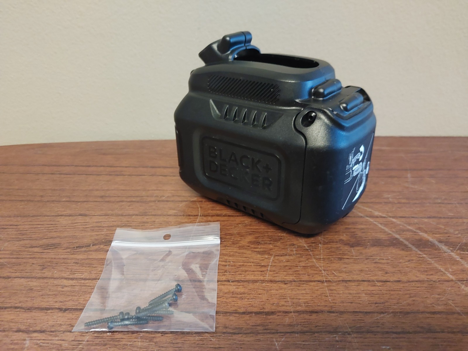 Black & Decker BCPW350 Power Cleaner – Replacement Battery Housing Box Cover