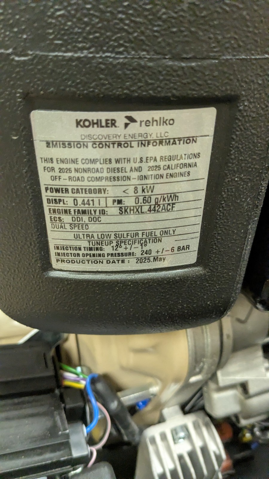 New Dented Mi-T-M Gc-3004-0Mkd 3000 Psi 3.9 Gpm Pressure Washer Kohler Diesel
