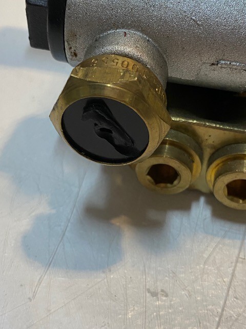 Karcher Pressure Washer Pump 100556 | 35mm Bore 5-3/4″ H 7-1/4″ L 5-1/2″ W