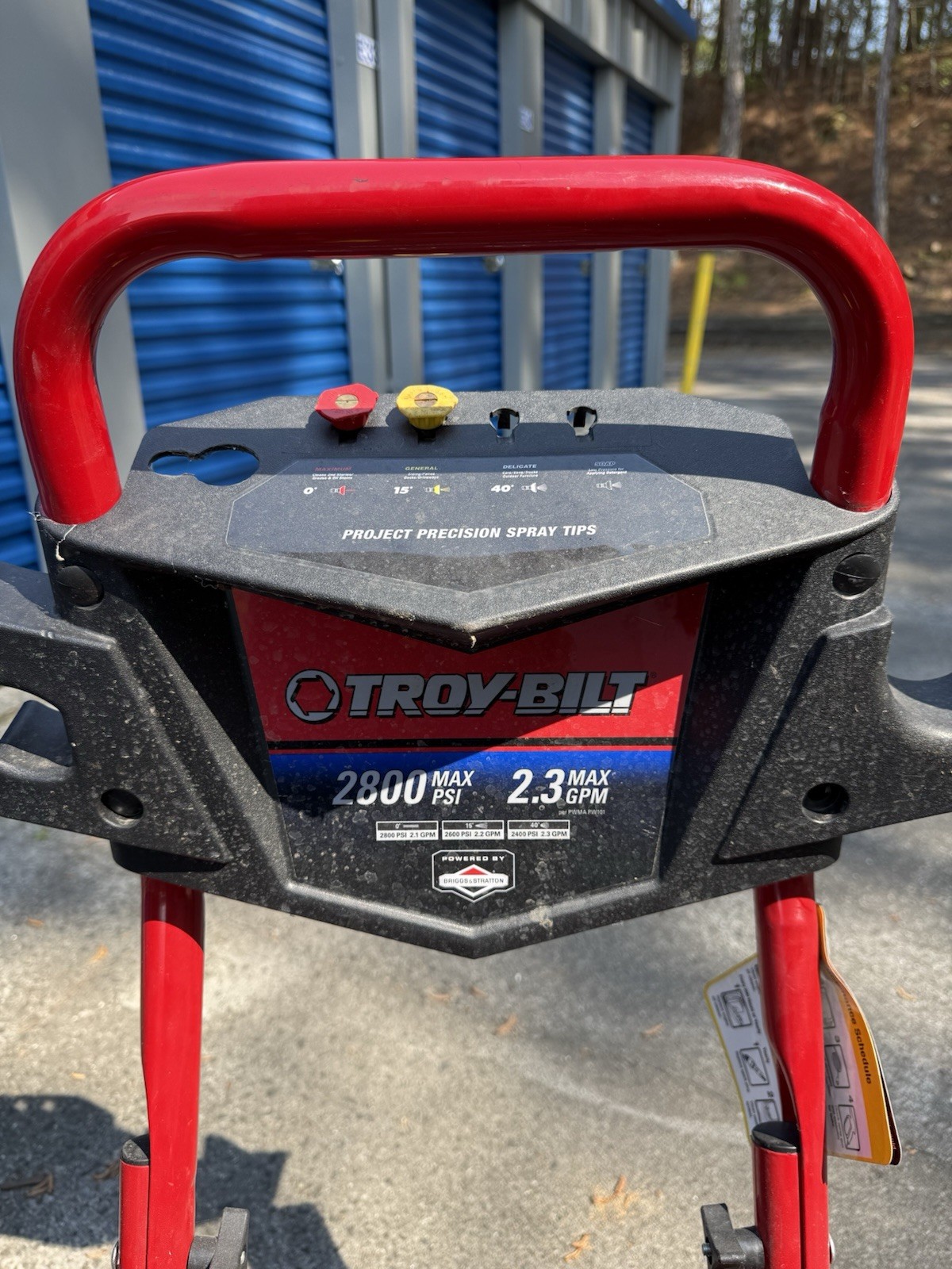 Troy-Bilt 2800 PSI Gas Pressure Washer 190cc 4-Stroke Project Precision Tips Red