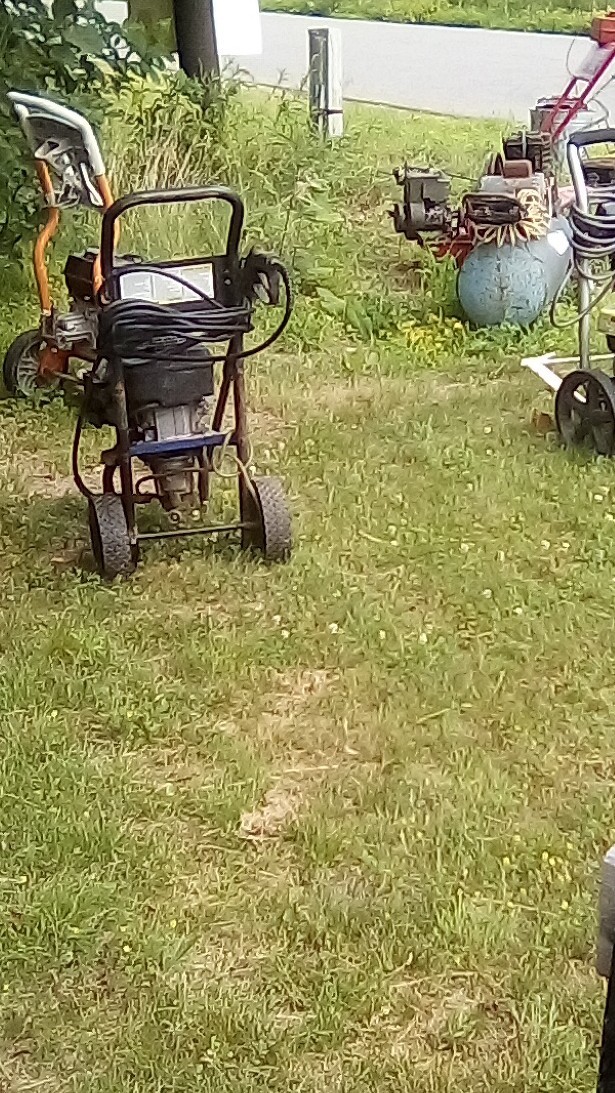 Gasoline Cold Water Pressure Washer, Black Metal Frame with Wheels runs