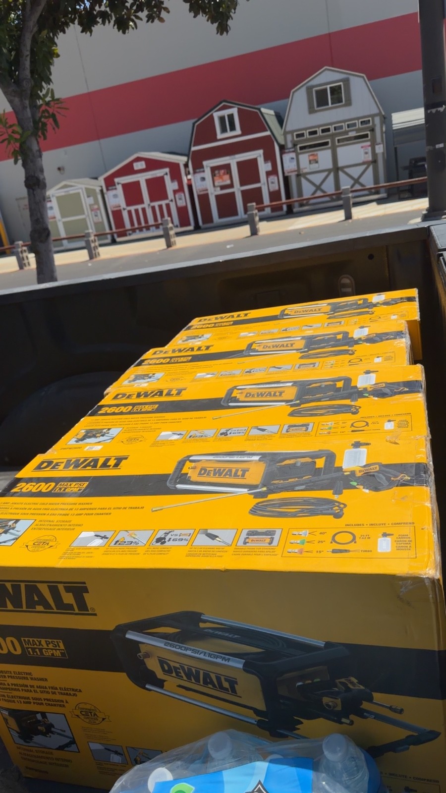 DEWALT 2600 PSI 1.1 GPM Cold Water Electric Pressure Washer