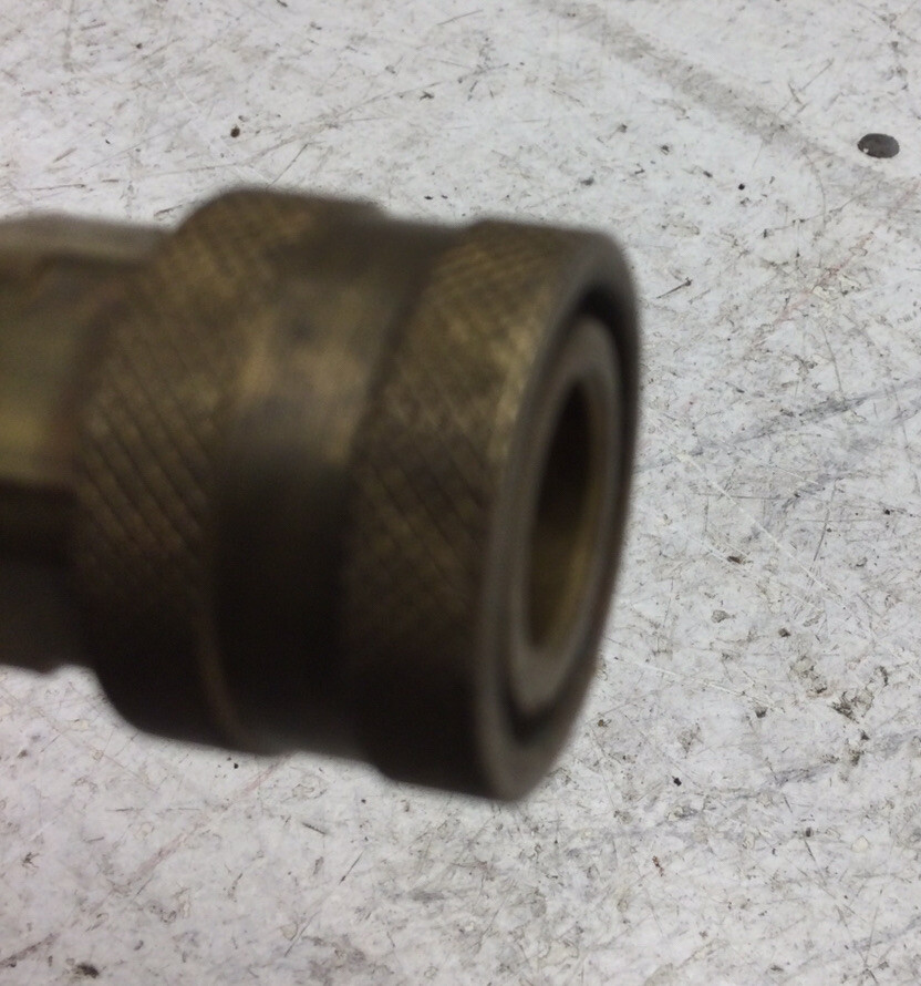 Wand &Gun 3000 psi max no tips used
