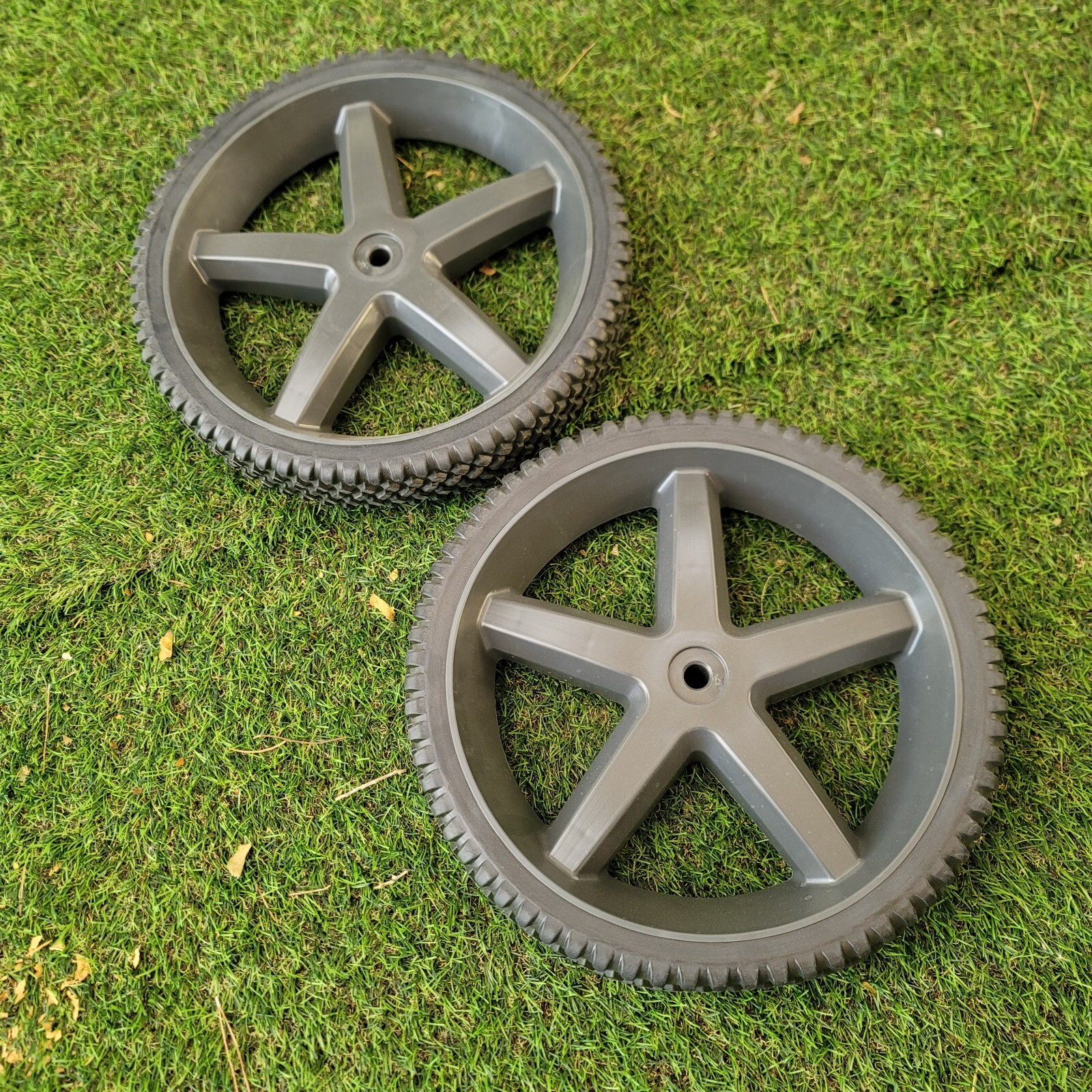 Ryobi High Performance Water Electric Pressure Washer Wheels Pair RY142500