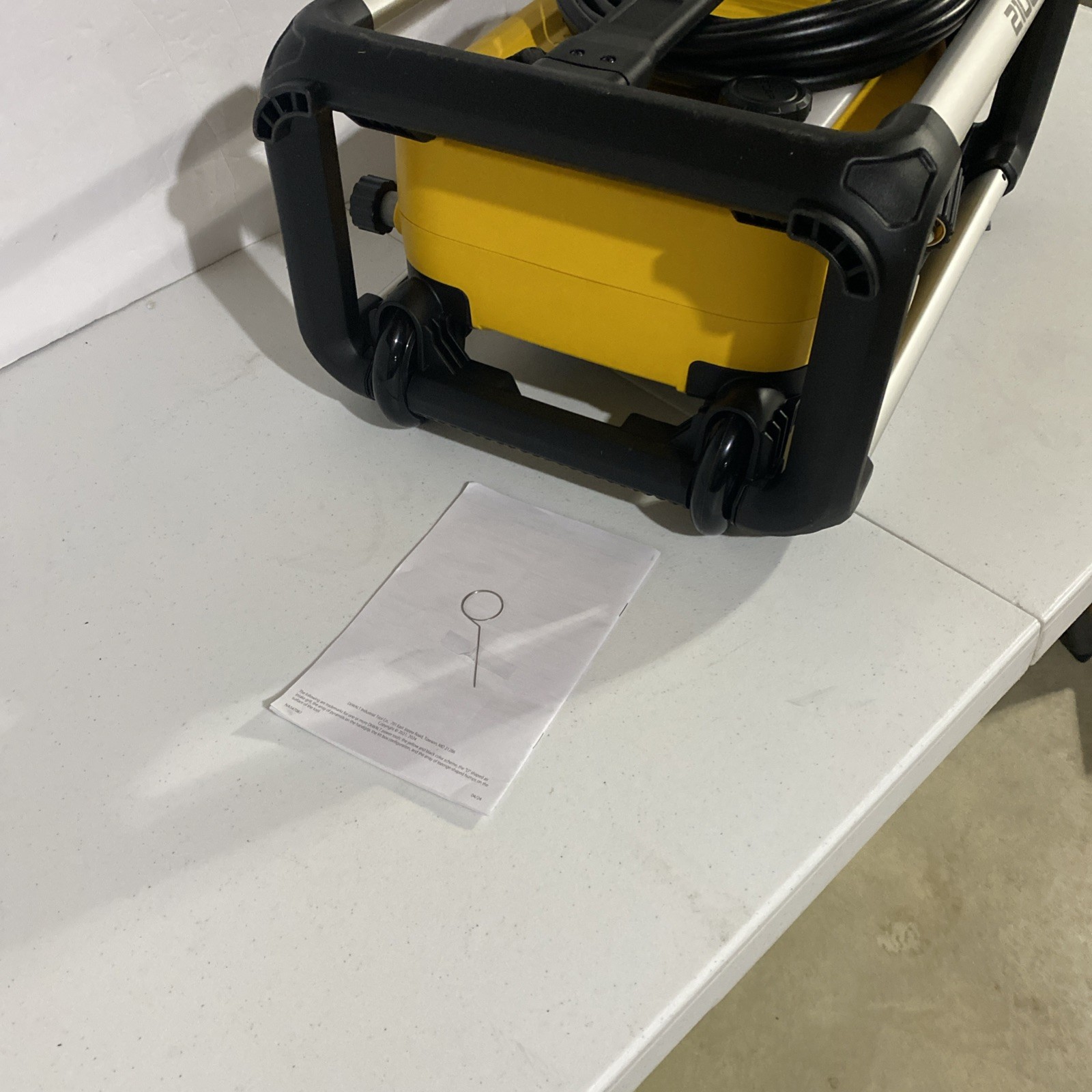 DeWALT DWPW2100 2,100 PSI Electric Cold Water Pressure Washer