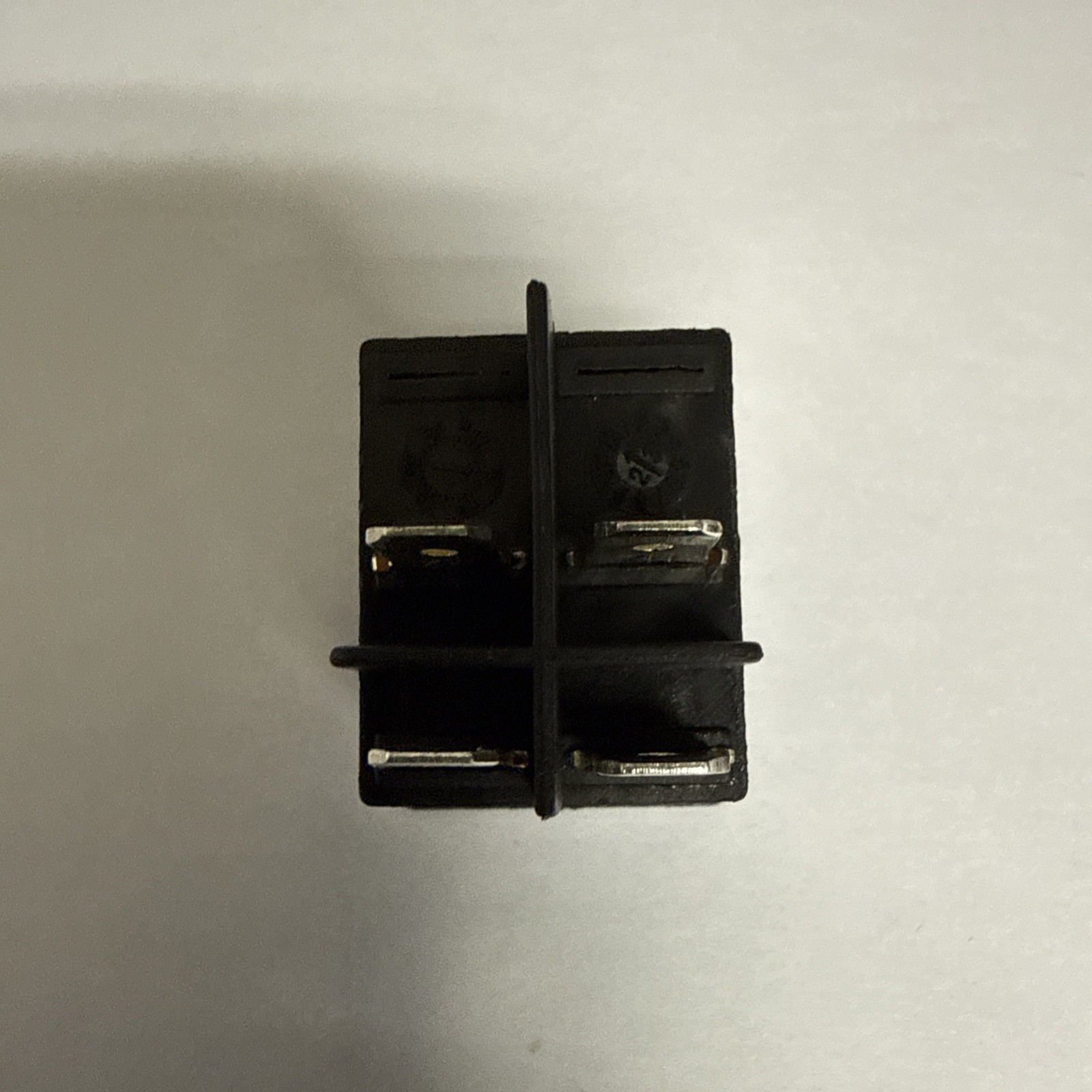 Husqvarna PW 2300 Pressure Washer switch