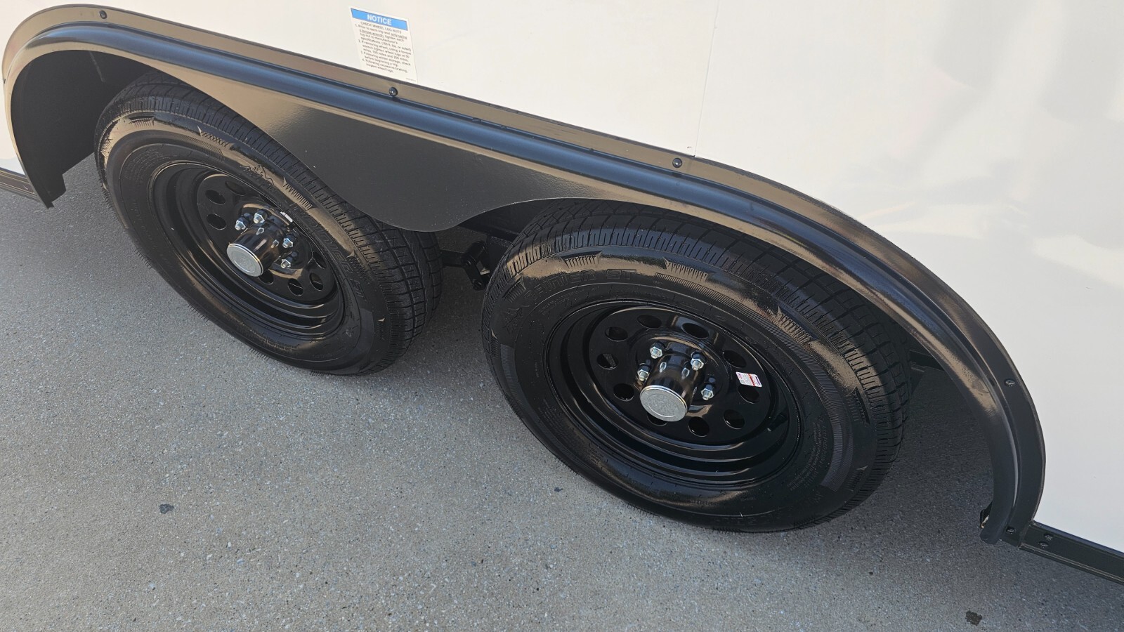 ENCLOSED HOT WATER PRESSURE WASH/SOFT WASH TRAILER W/ SPOT FREE