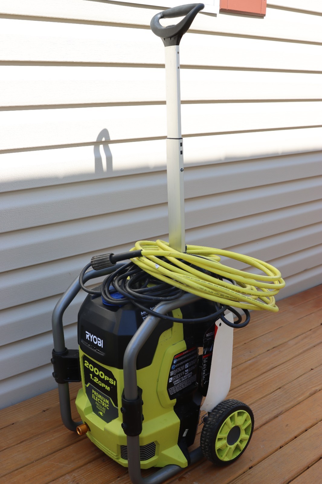 Ryobi RY142022VNM RYOBI 2000 PSI 1.2 GPM Cold Water Corded Pressure Washer