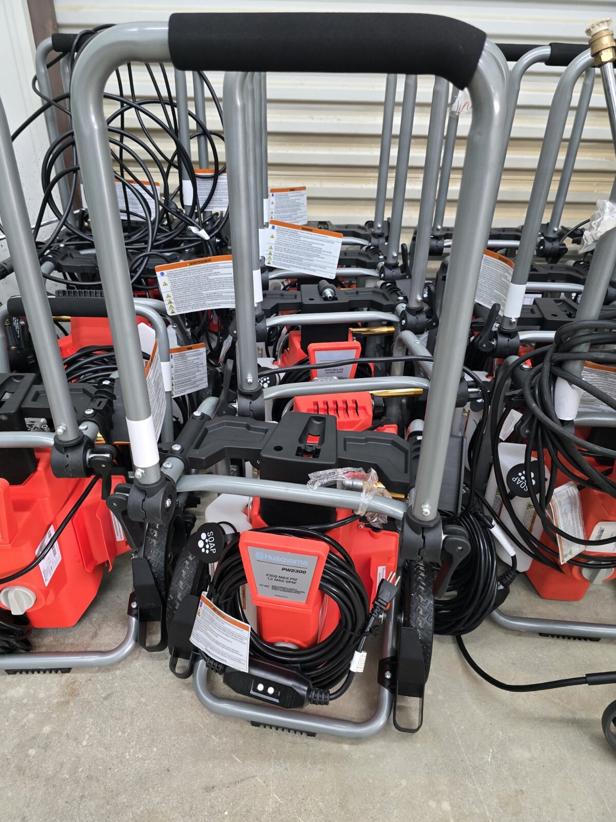 Husqvarna PW2300 Pressure Washers LOT OF 15 NOT WORKING PARTS ONLY