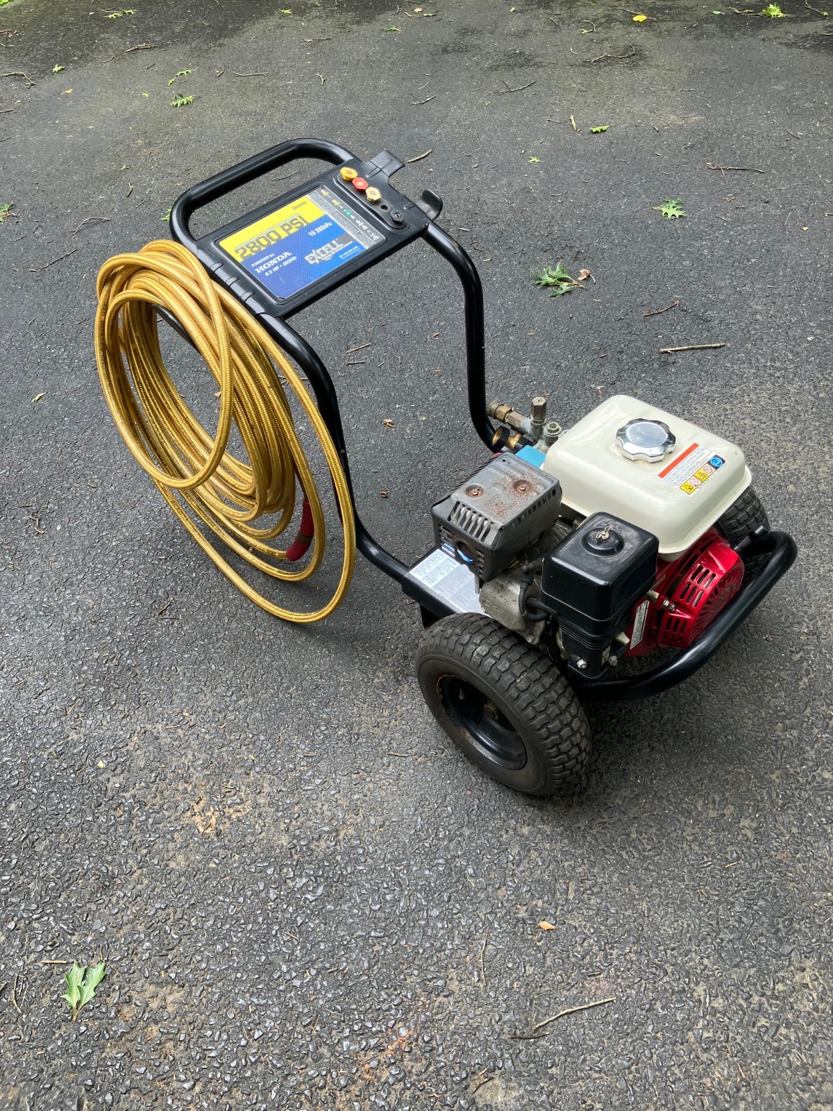 Excell ZR2800 Commercial Pressure Washer: Honda 6.5hp Engine, hose + attachments