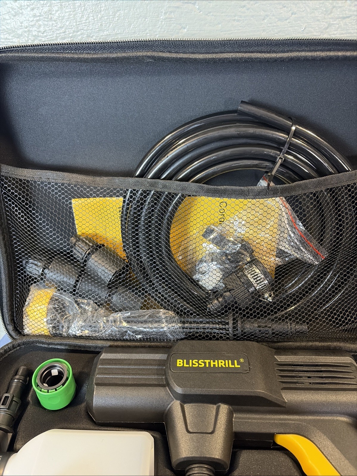 21 Volt 1100 PSI Portable Handheld Pressure Washer Any Water Source 6 In 1