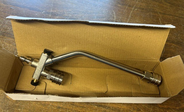 Legacy dual lance with valve universal for foam cannon