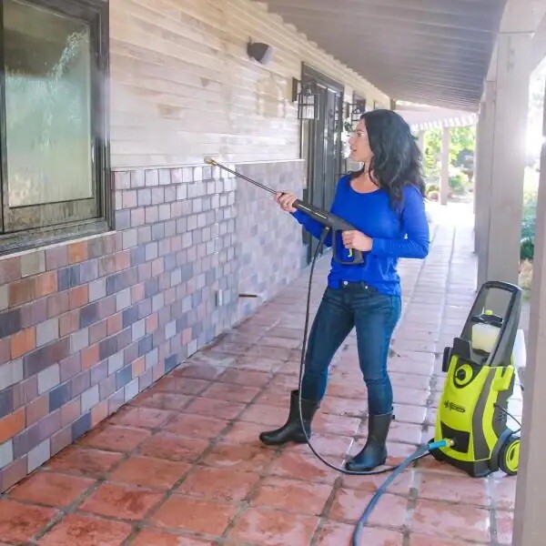 2200 Max PSI 1.65 GPM 13 Amp Cold Water Xtream Clean Electric Pressure Washer
