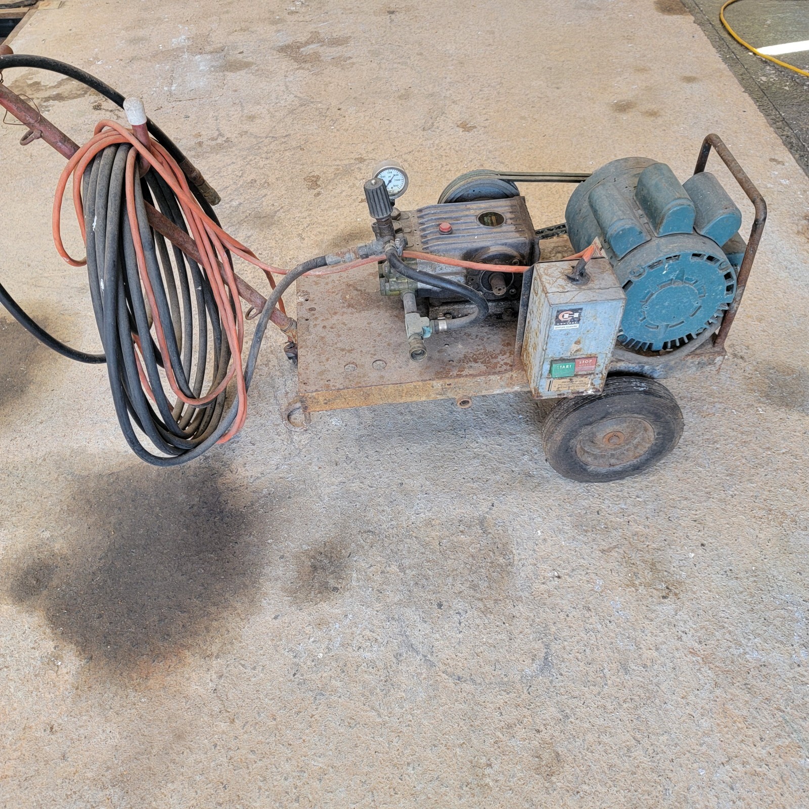 Vintage LELAND-FARADAY / INTERPUMP 220 VOLT HIGH PRESSURE WASHER