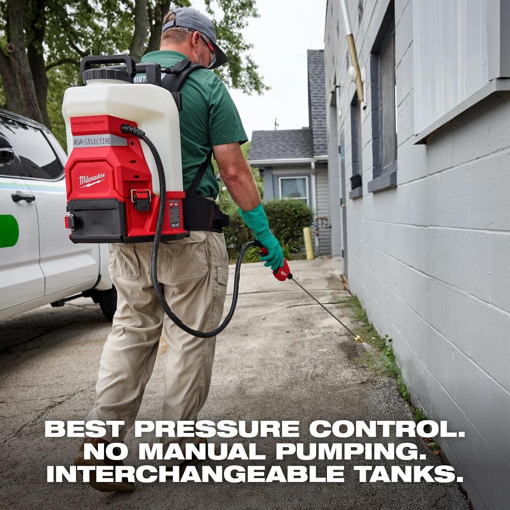 Milwaukee M18 4-Gallon Backpack Sprayer Kit With Switch Tank