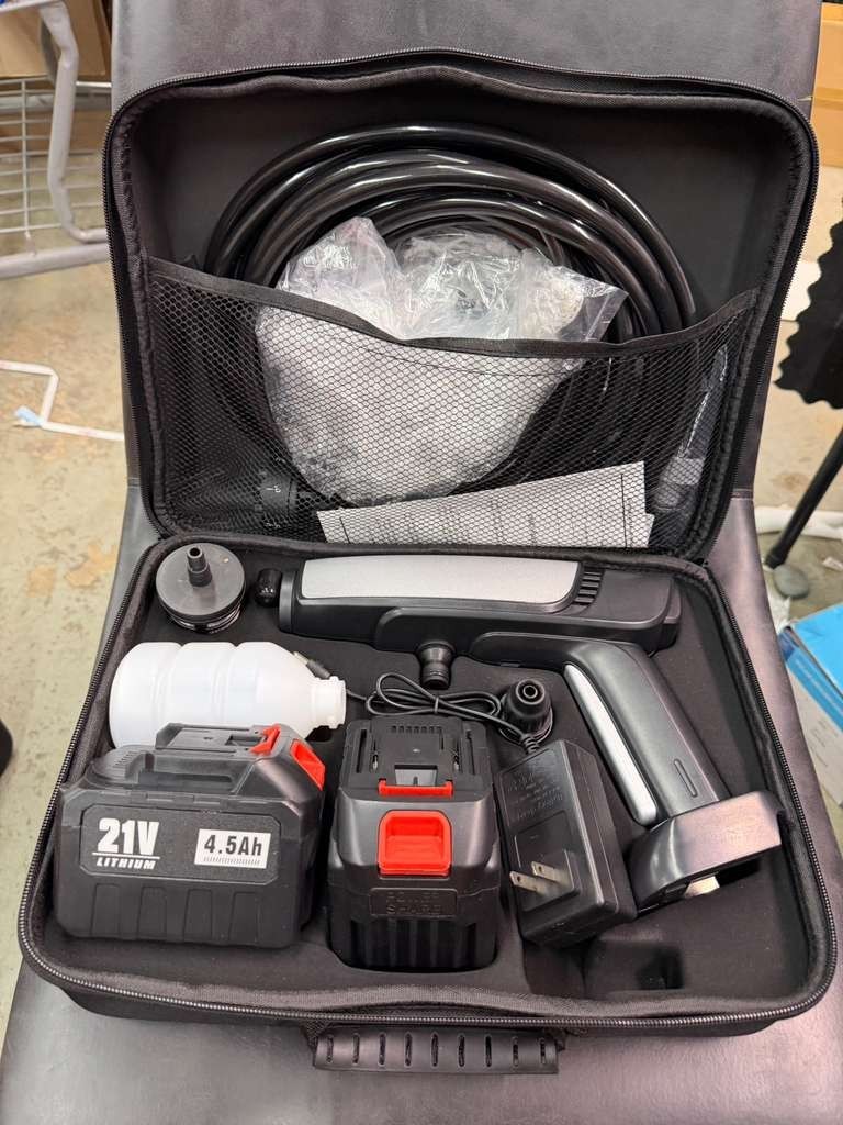 Cordless Bucket-Fed Pressure Washer Powered by 2×21V 4.0Ah Battery 1350 PSI with