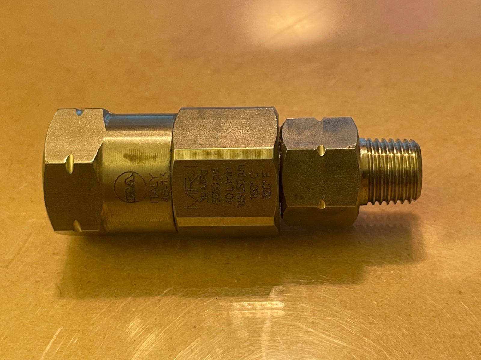 HIGH PRESSURE SWIVEL (1/4″X1/4″) STAINLESS STEEL (NEW)