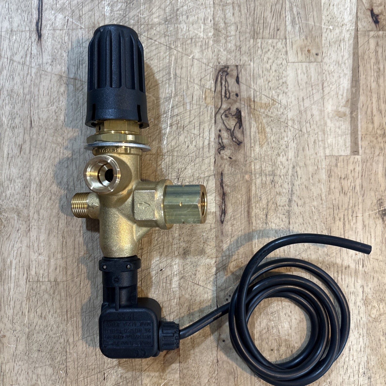 PA VB8 Unloader Valve With Pressure Switch 3650 PSI 8.0 GPM. 9.802-362.0