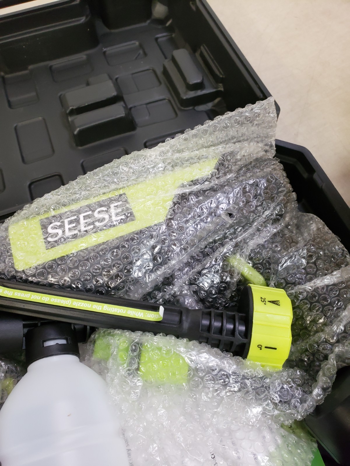 SEESE Cordless Pressure Washer and Single Port Charger Base, Bottle Portable Was