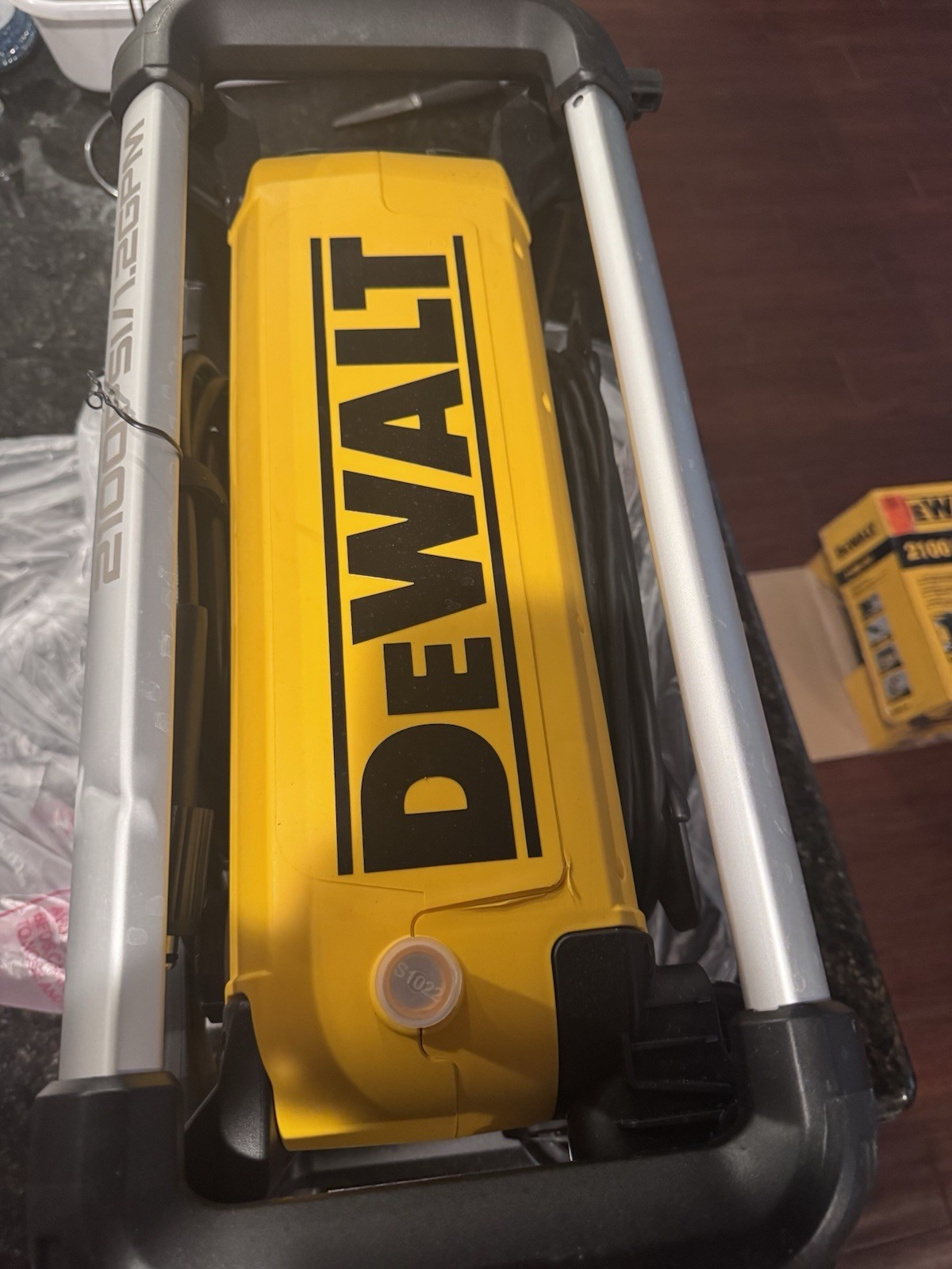 DEWALT DWPW2100 2100 PSI 1.2 GPM Cold Water Corded Washer w/ Spray Gun