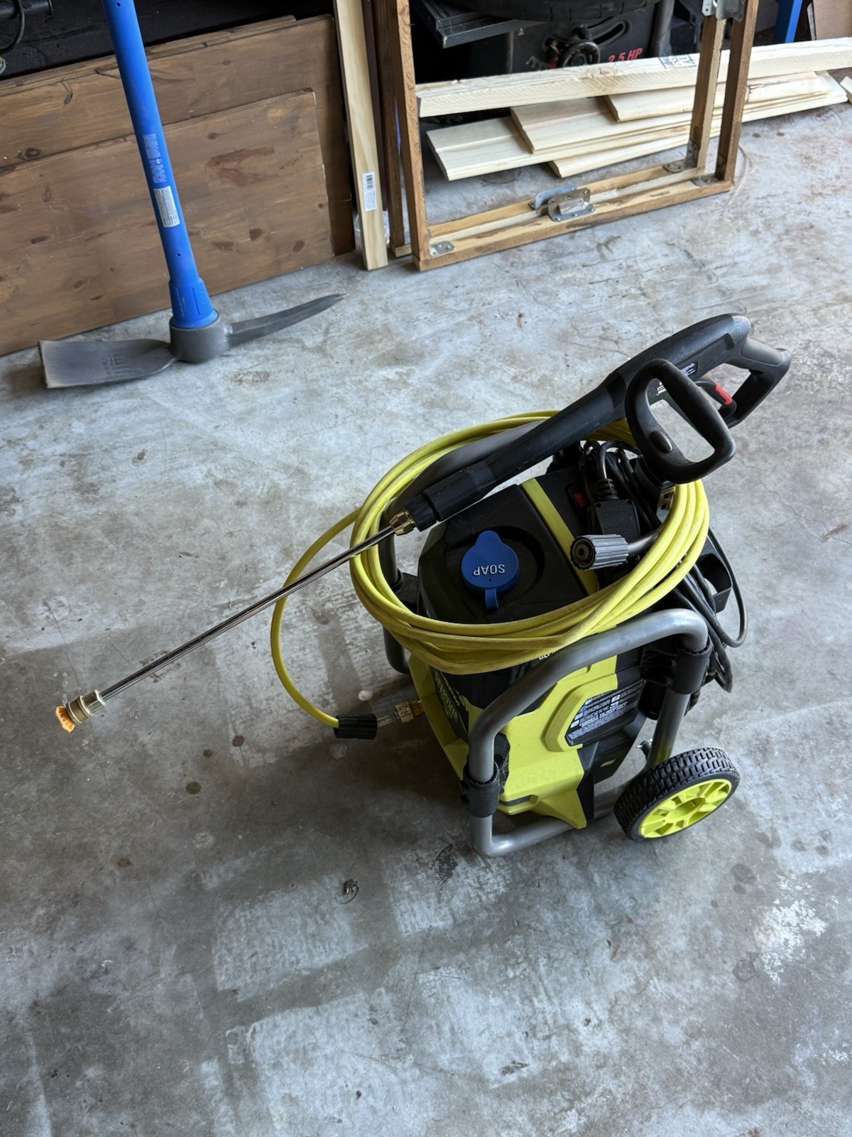 Ryobi Electric Pressure Washer 2000 PSI 1.2 GPM Cold Water RY142022VNM