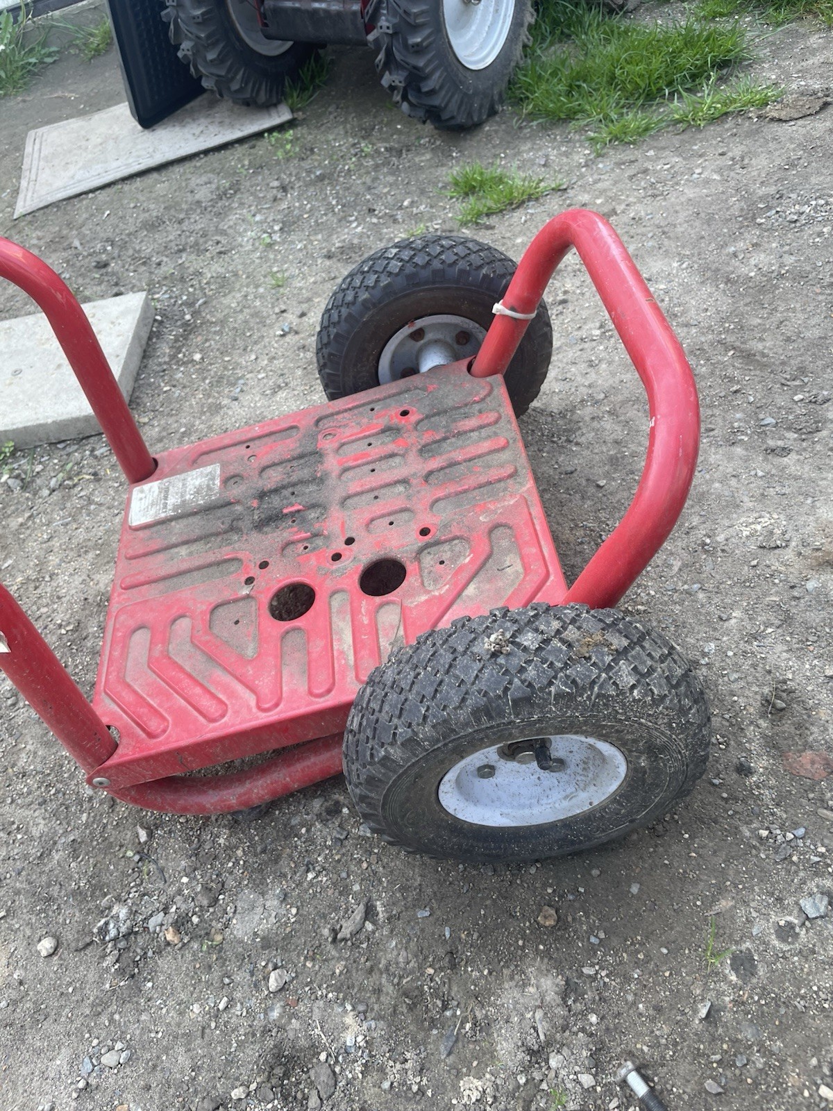 Troy-Bilt Gas Pressure Washer 2600 PSI Roller Housing Frame