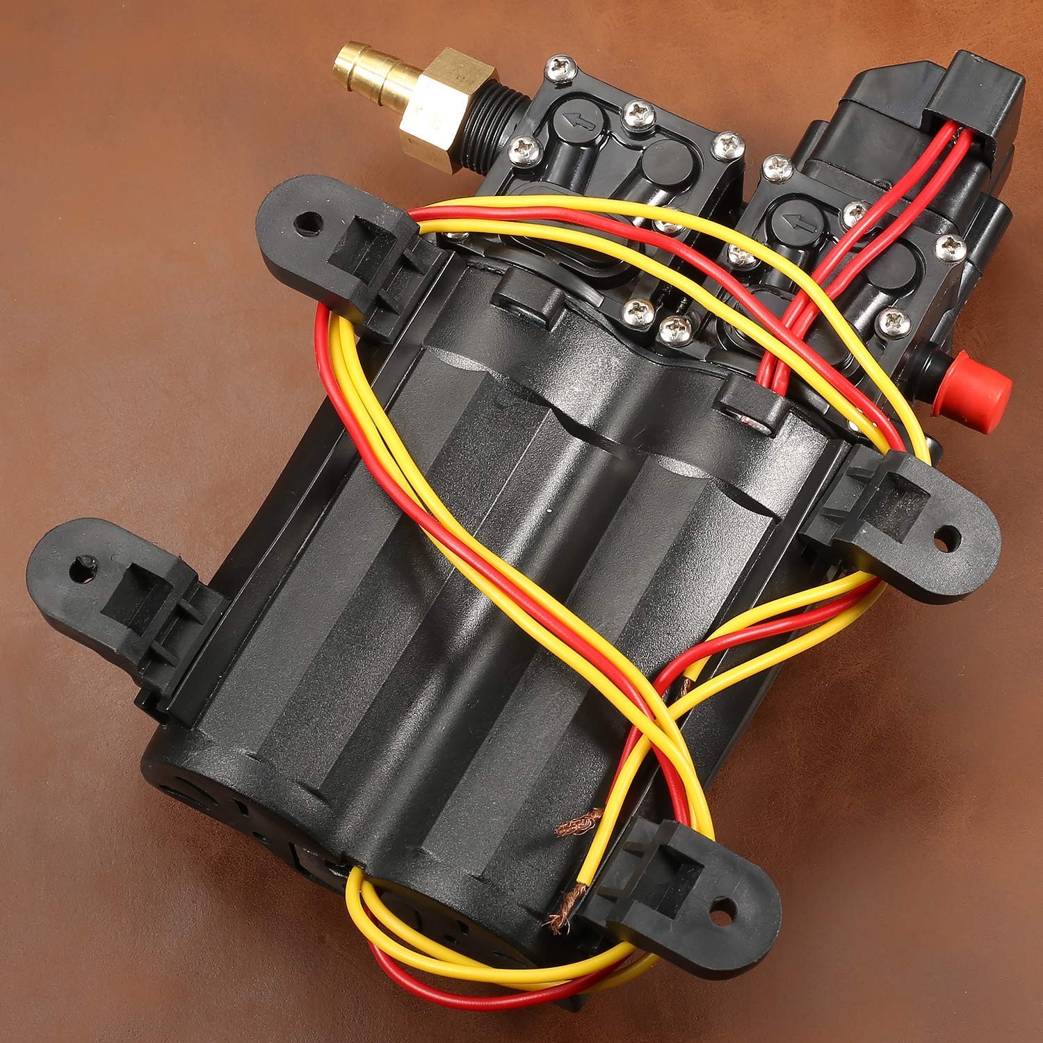 12V DC Fresh Water Pump 7.5 L/Min 2 GPM 100 PSI 12 Volt Diaphragm Self Primin…