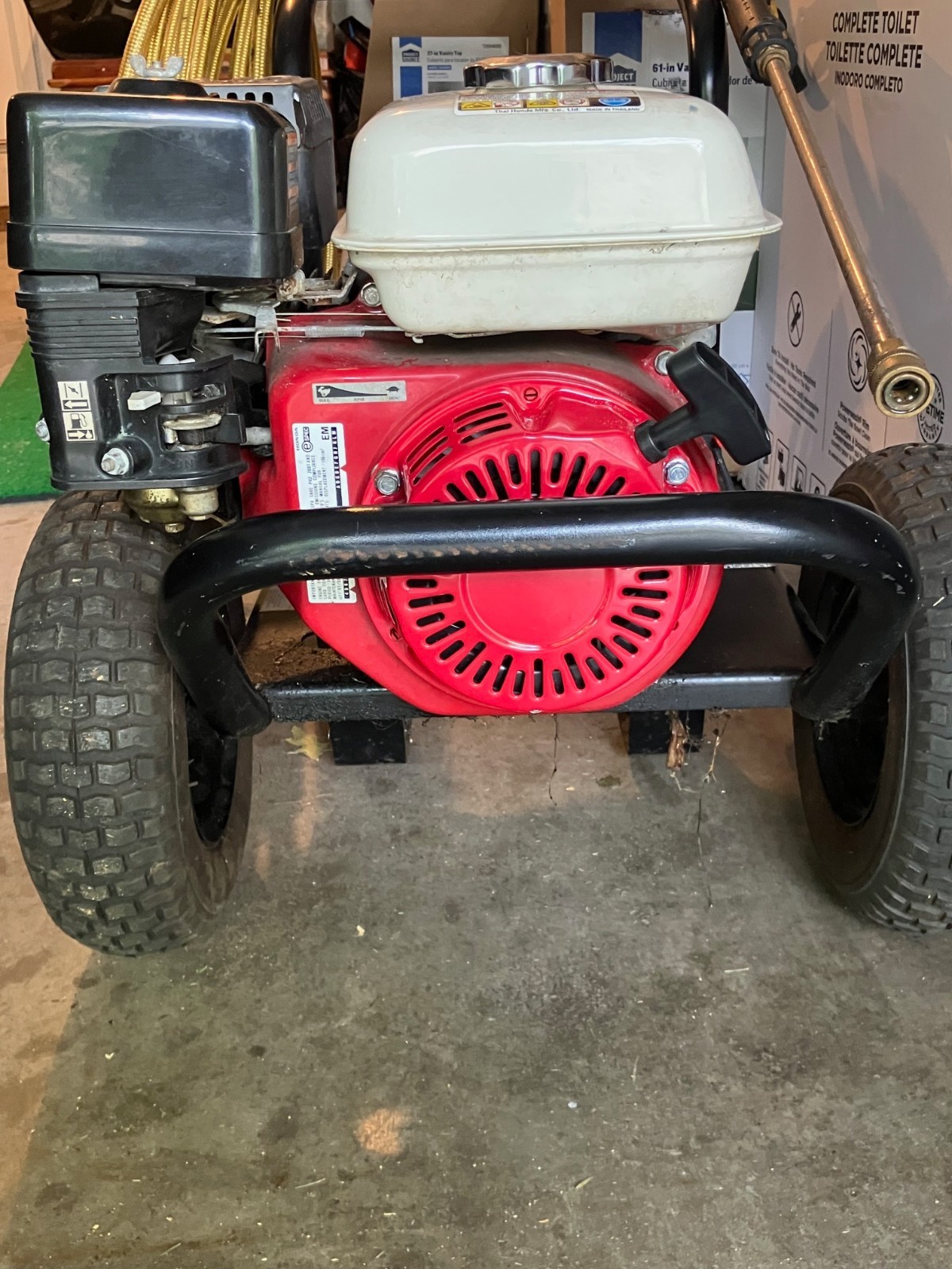 Excell ZR2800 Commercial Pressure Washer: Honda 6.5hp Engine, hose + attachments