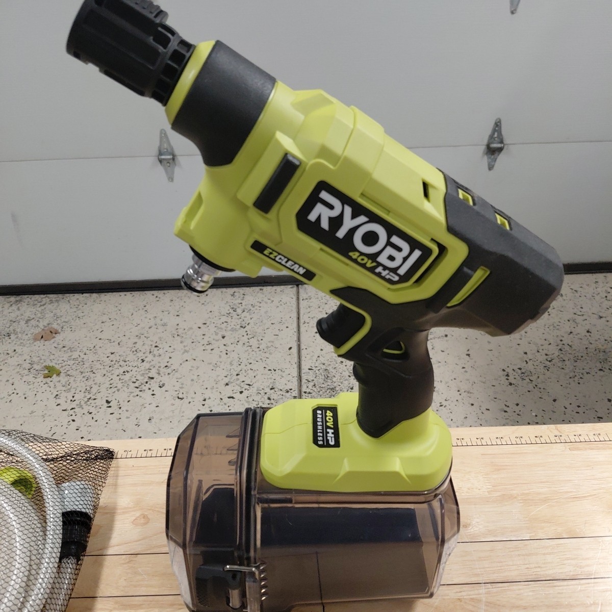 RYOBI 40V HP Brushless EZClean 600 PSI 0.7 GPM Cold Water Power Cleaner