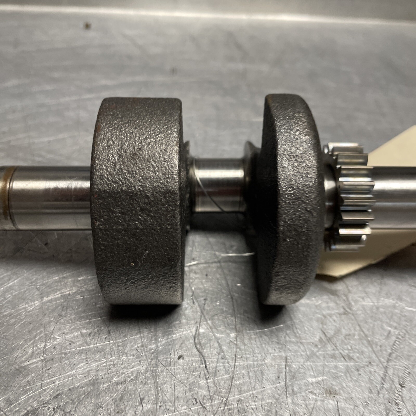 OEM GOOD USED BRIGGS 10A902-0156-01 CRANKSHAFT 496839 READY TO USE
