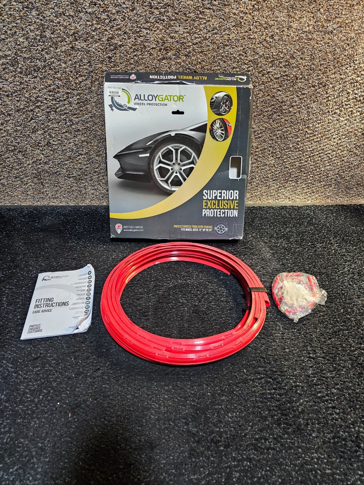 AlloyGator Red Rim Protector for Car Wheels (Fits 12-24″ Wheel Diameter)