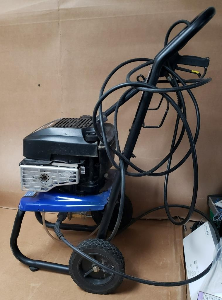 Campbell Hausfeld PW220000LE Pressure Washer !