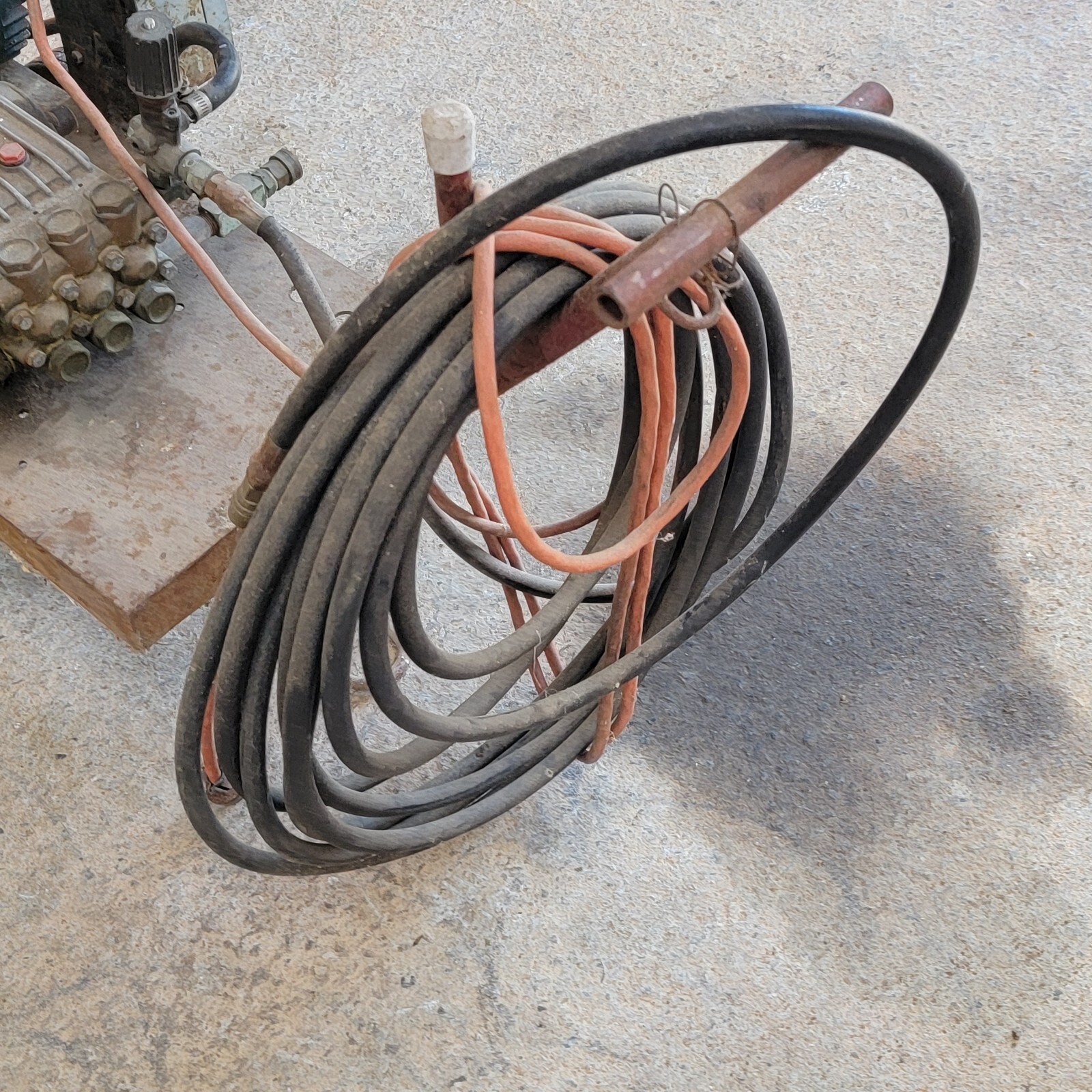 Vintage LELAND-FARADAY / INTERPUMP 220 VOLT HIGH PRESSURE WASHER