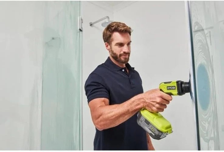 Ryobi Green 18V Power Scrubber – Lightweight & Waterproof Cleaning Tool