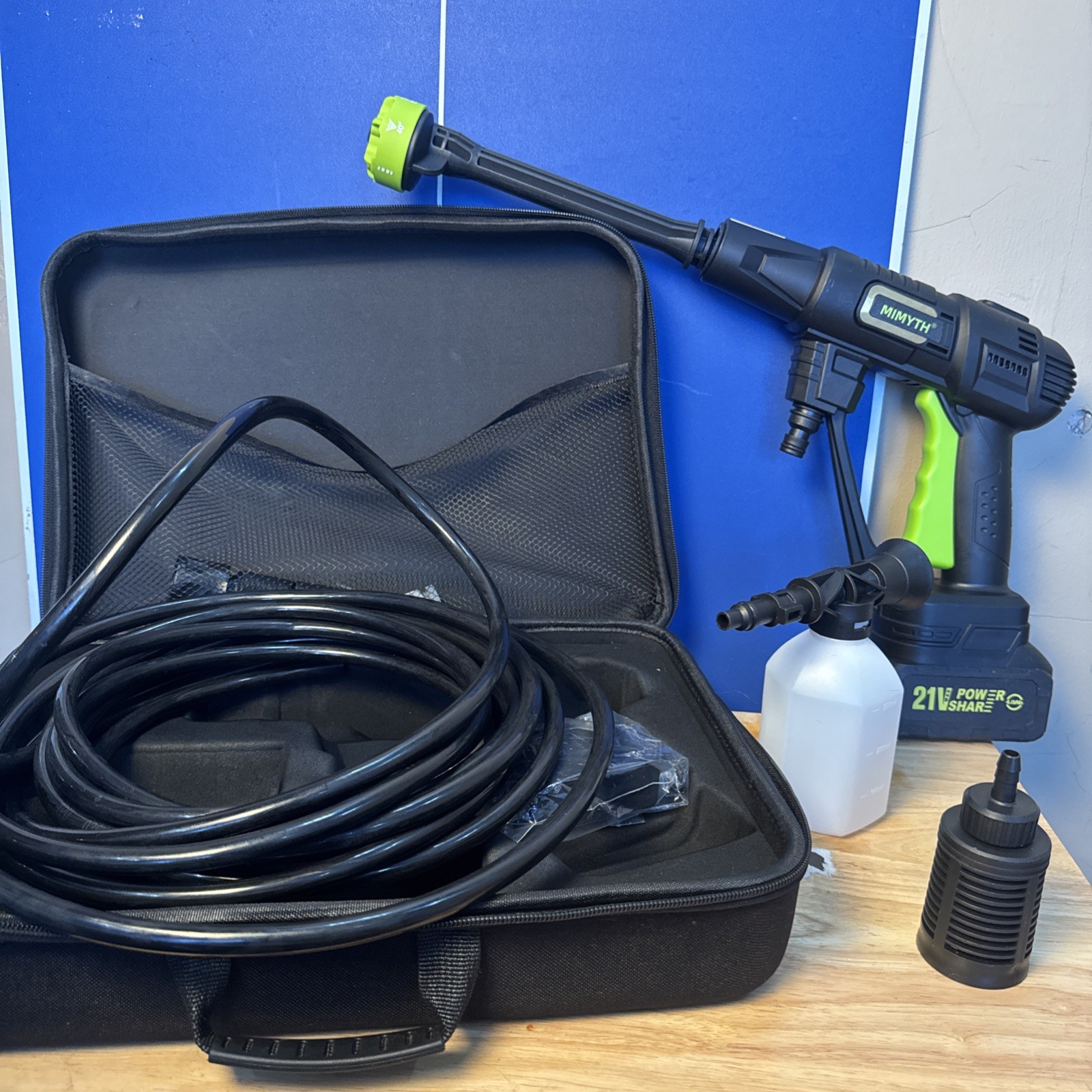 MIMYTH Cordless Compact Pressure Washer Kit Black Green with Hose Spray Gun