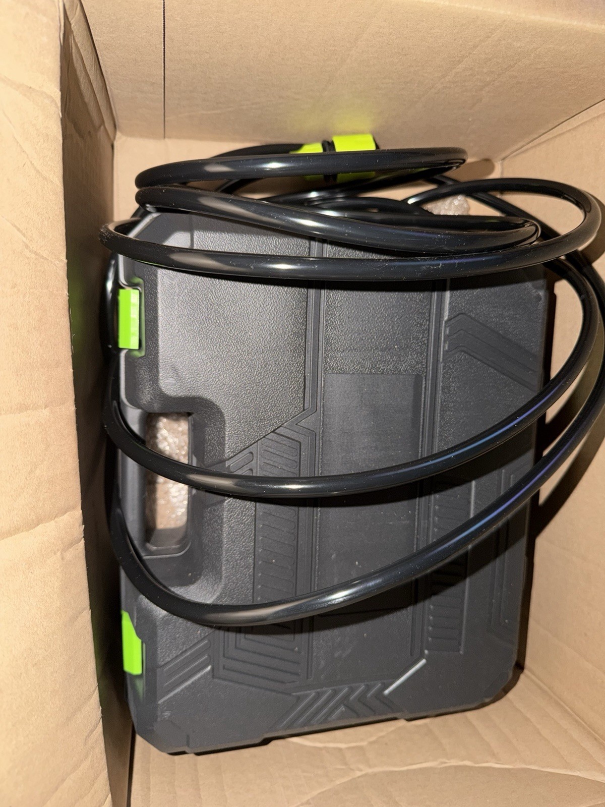 1000 psi pressure washer battery powered