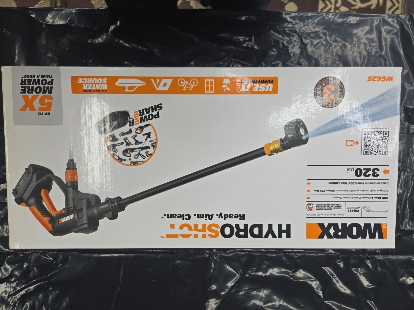 20VMax Lithium Worx HydroShot Power Cleaner. Power Washer.