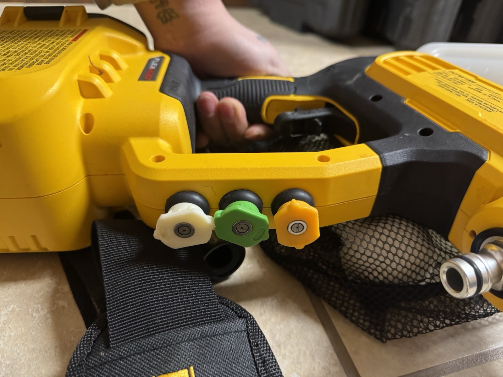 New DeWALT DCPW1000B 60V FLEXVOLT 1000 PSI Cordless Power Cleaner