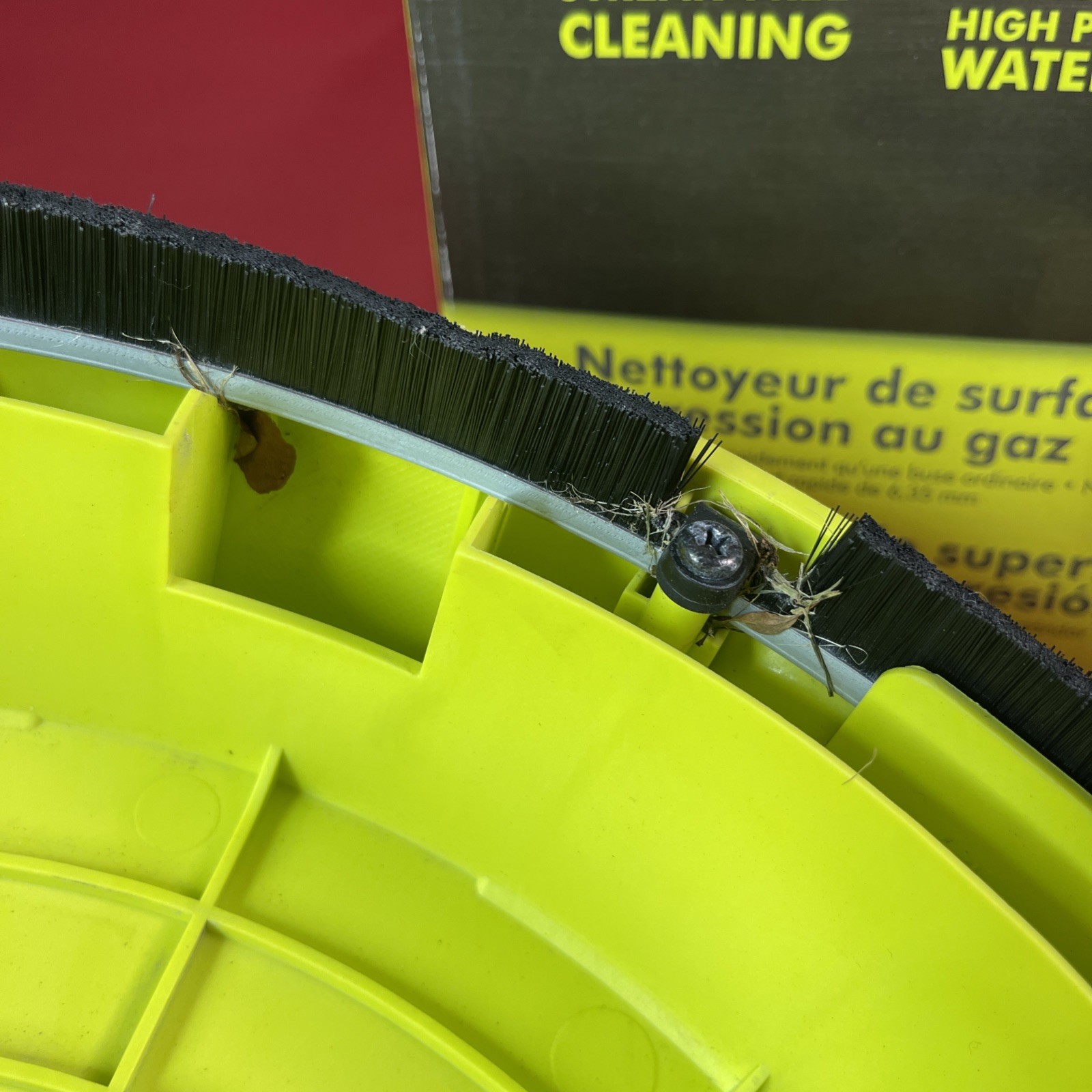 Ryobi (RY31SC01) 15 in. 2500 – 3300 PSI Surface Cleaner Attachment – Used Once
