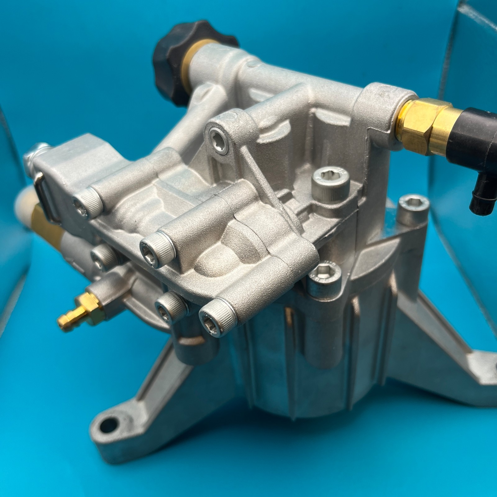 YAMATIC 7/8″ Shaft Vertical Pressure Washer Pump 3000 PSI 2.5 GPM Rear Inlet