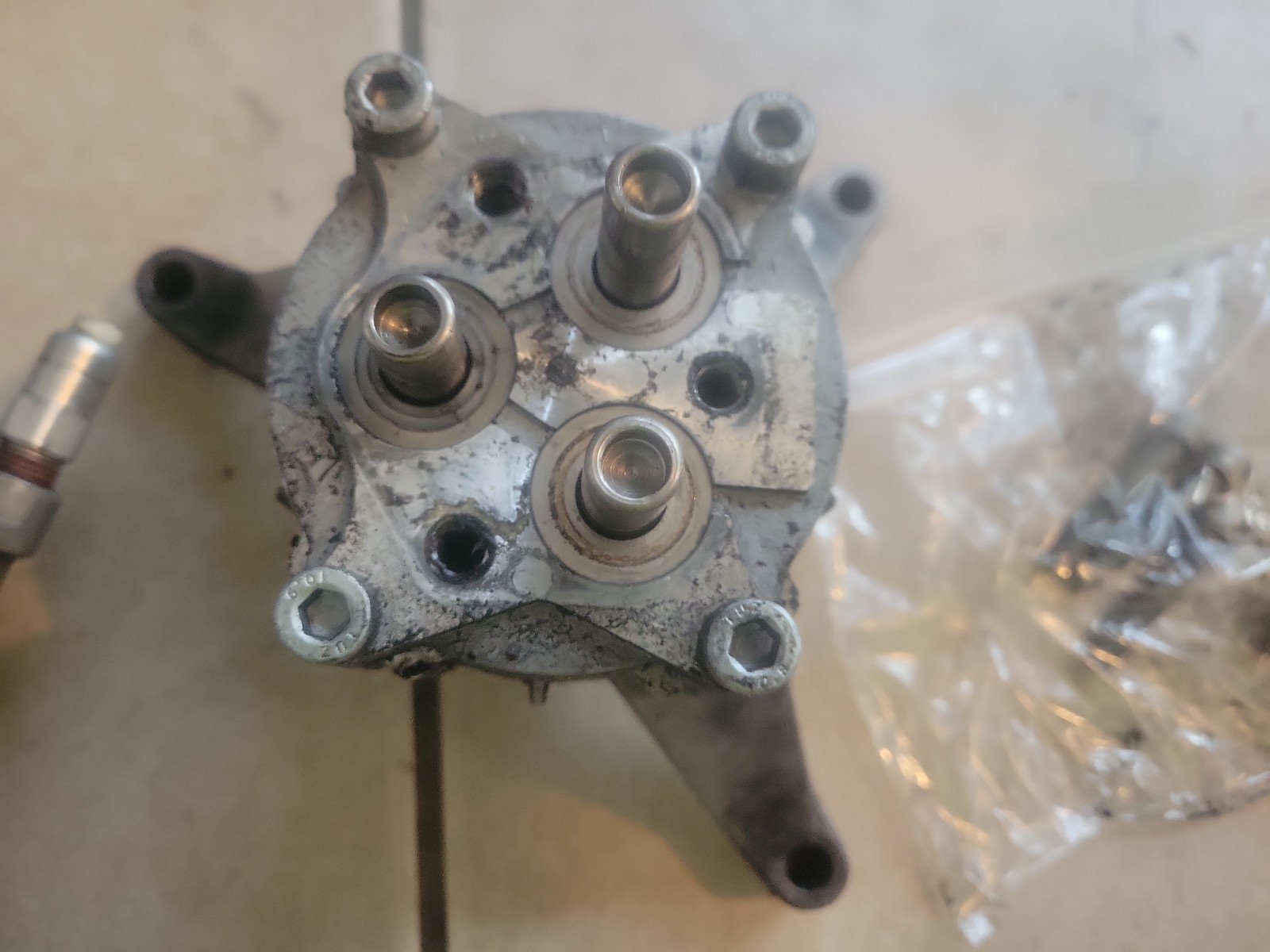 Ryobi 3100 PSI Pressure Washer Pump OEM (308653054) Model: RY80940B And Bolts