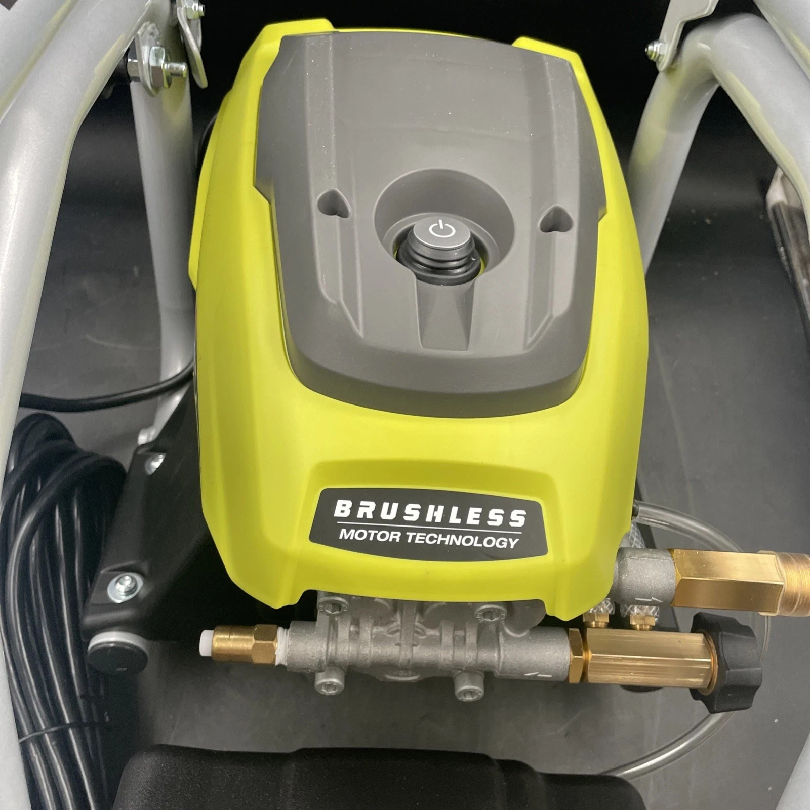 *NEW* RYOBI RY143011VNM 3000 psi Brushless Elecric Pressure Washer w/ Soap Tank