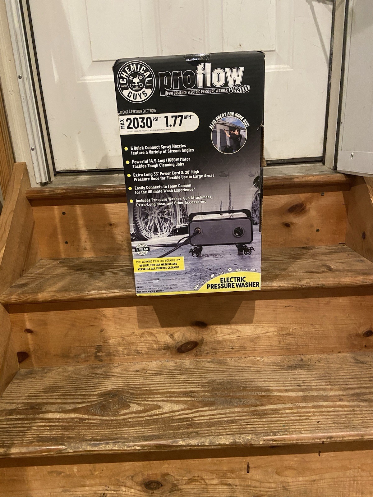 Chemical Guys ProFlow PM2000 2030 PSI 1.77 GPM Electric Pressure Washer Casters