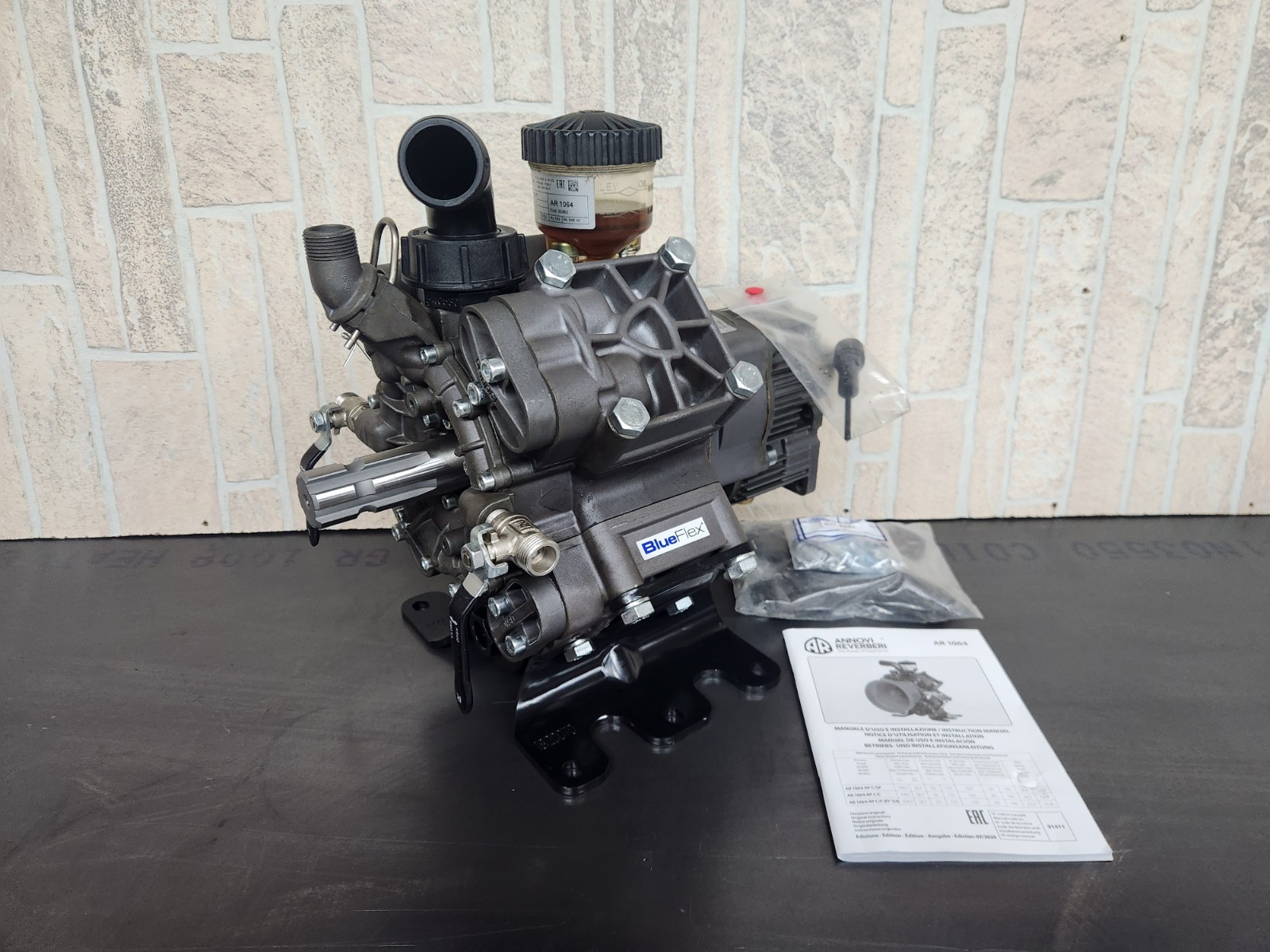 Annovi Reverberi AR1064 High Pressure Quad Diaphram Pump & AR1639 Gearbox /Hypro